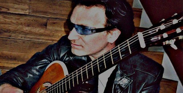 Bono Vox nedokáže ohýbat dva prsty